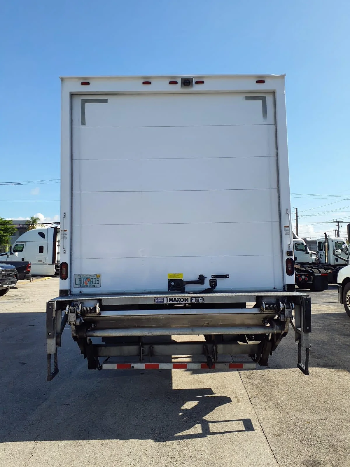 2020 Freightliner M2 106 in Miami, FL — photo 5