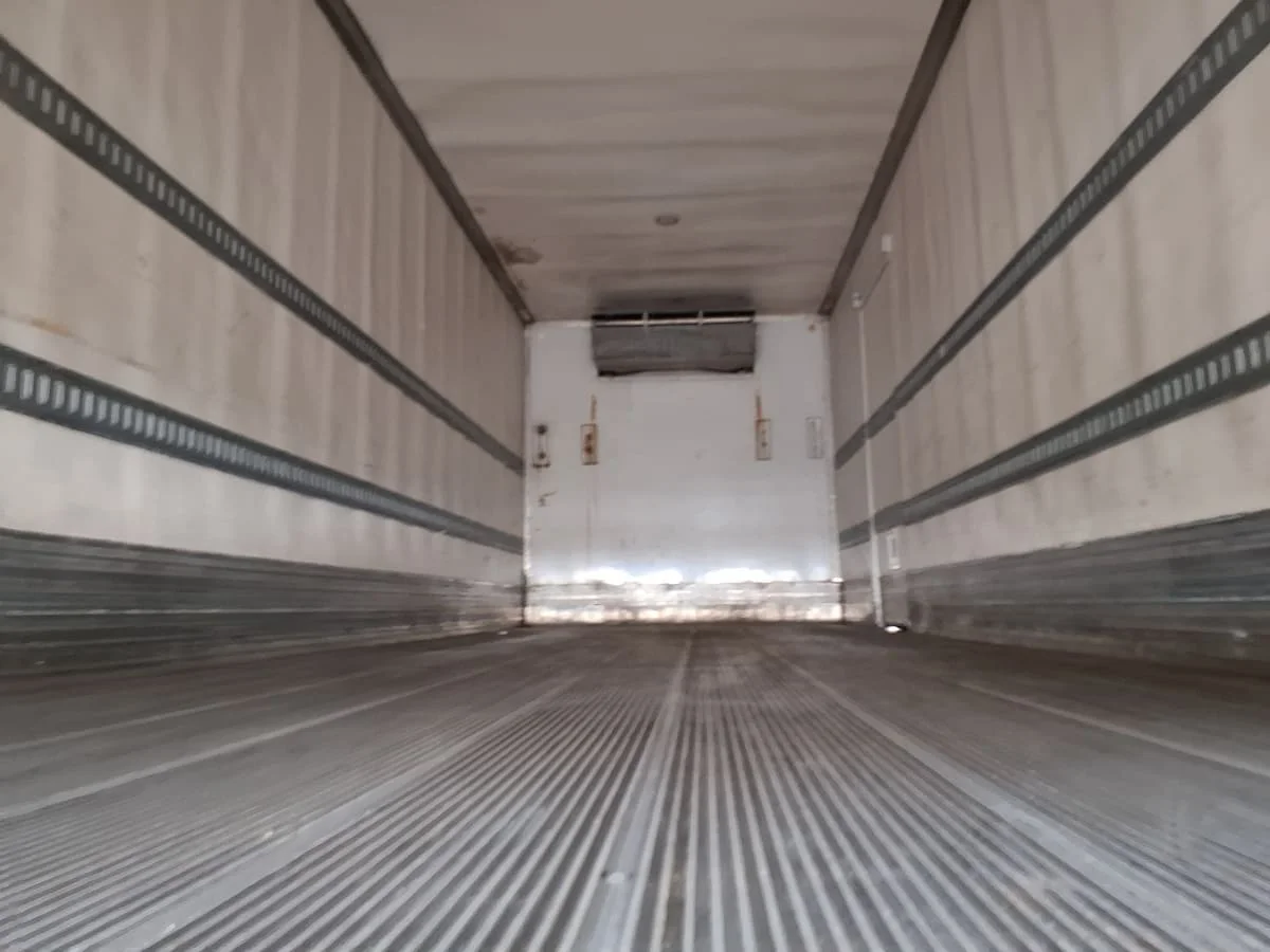 2018 International 4300 - image 9