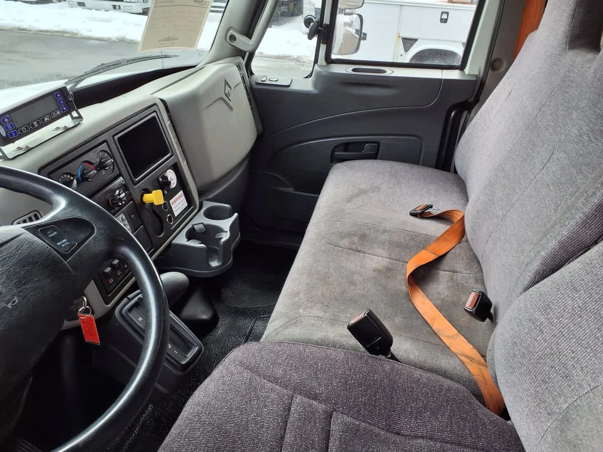 2018 International 4300 in Salisbury, MA — photo 8