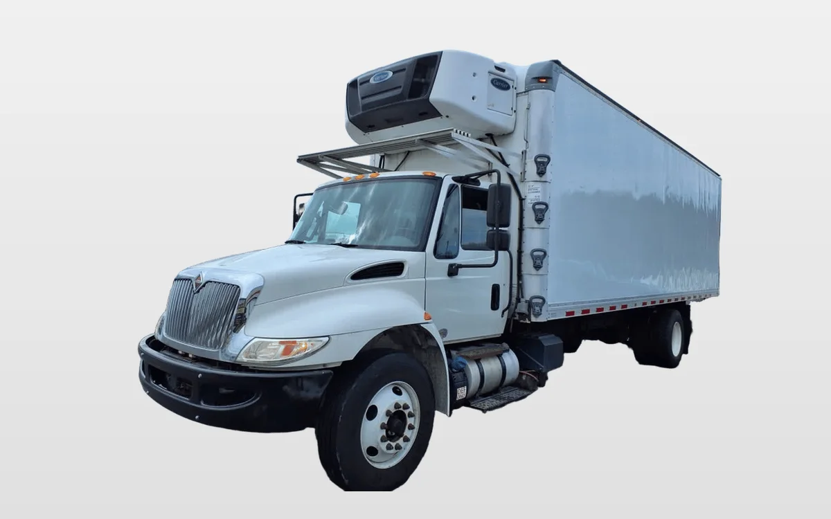 2018 International 4300 - image 1