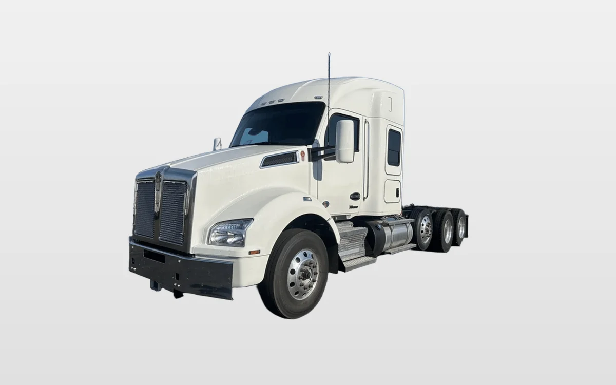 2024 Kenworth T880 - image 1