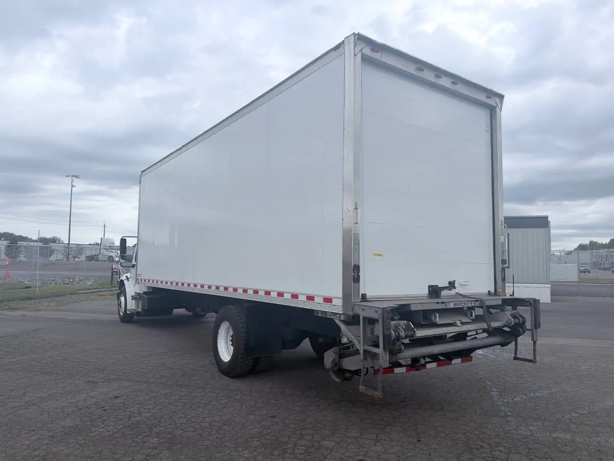 2019 Freightliner M2 106 in Syracuse, NY — photo 6