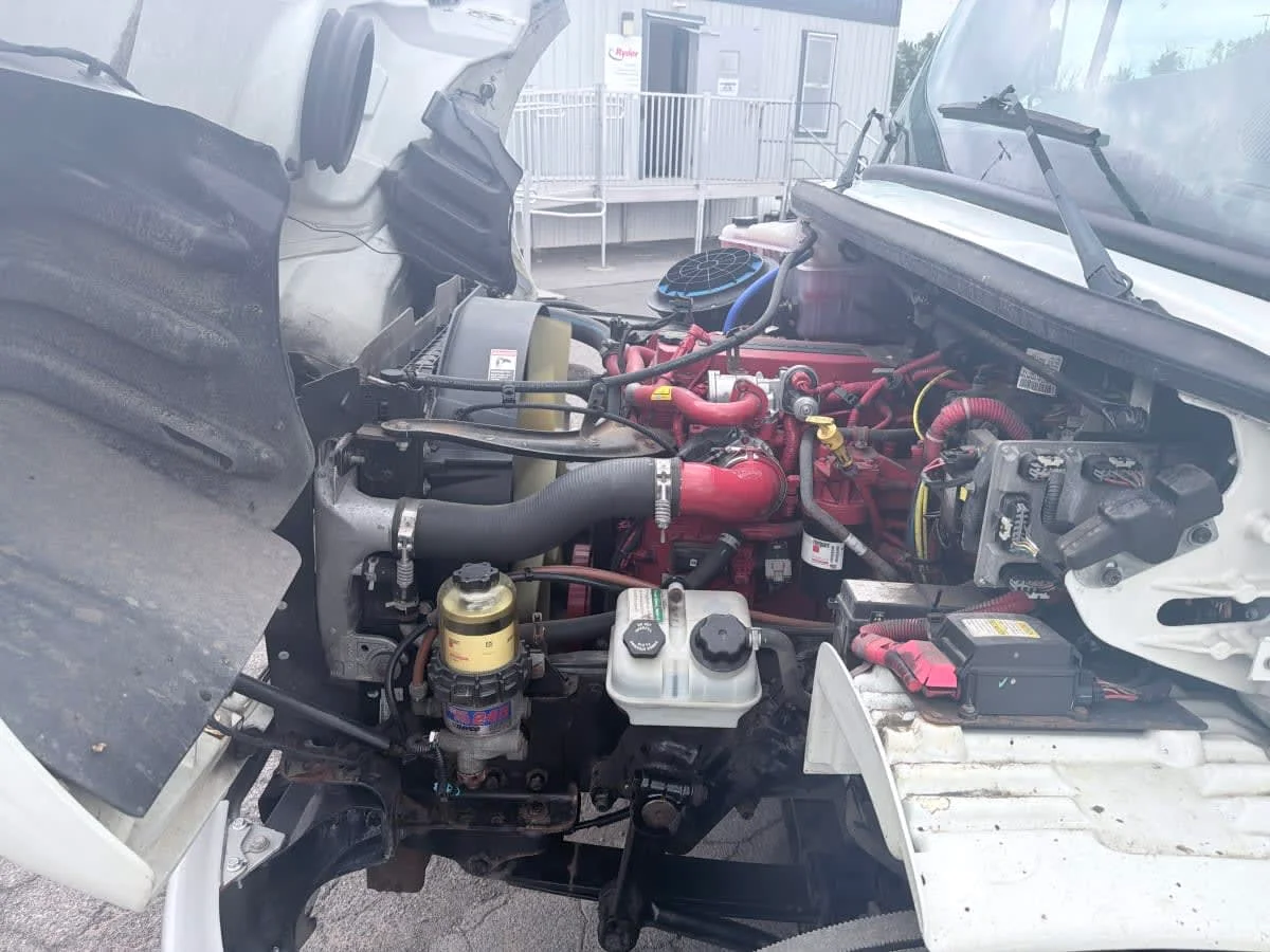 2019 Freightliner M2 106 in Syracuse, NY — photo 9