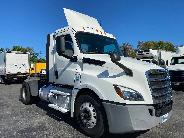 2020 Freightliner Cascadia in Parsippany, NJ