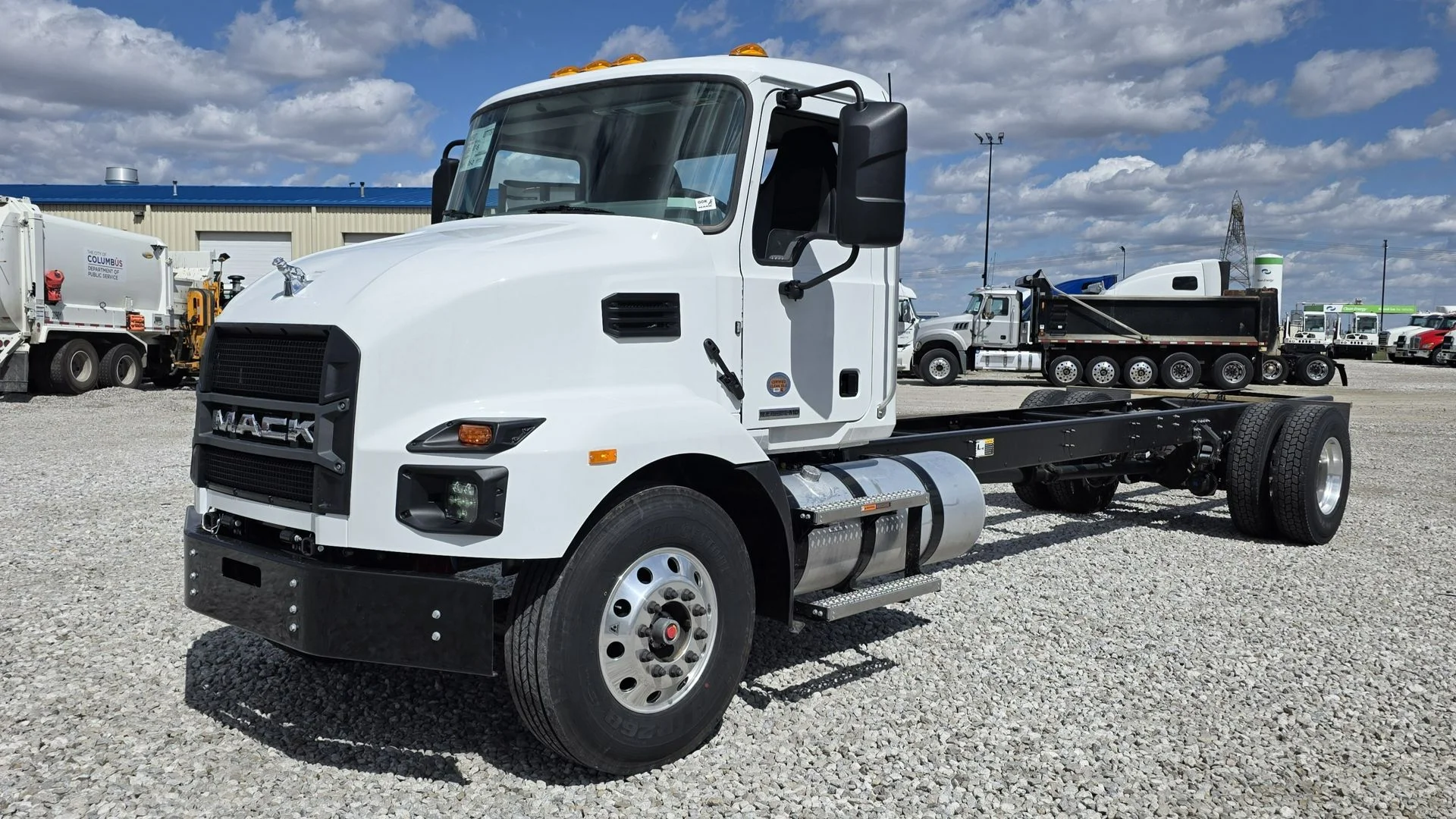 2027 Mack MD