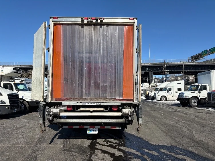 2019 International 4300 - image 8