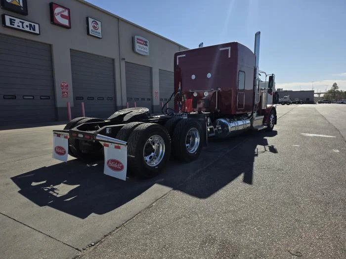 2027 Peterbilt 589 in El Paso, TX — photo 6