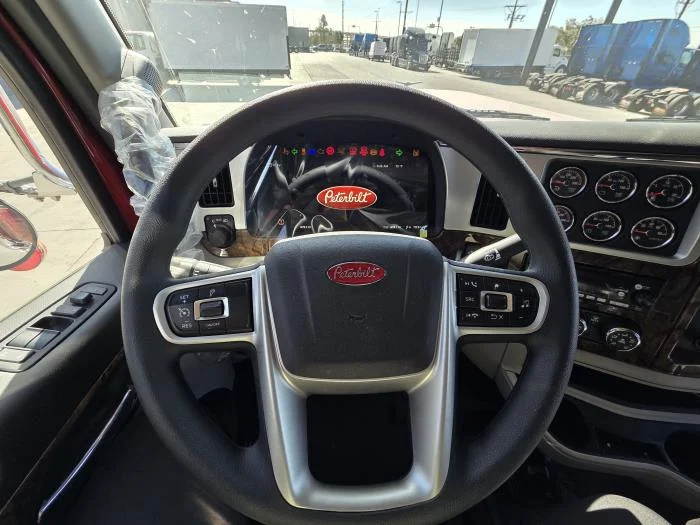 2027 Peterbilt 589 in El Paso, TX — photo 12