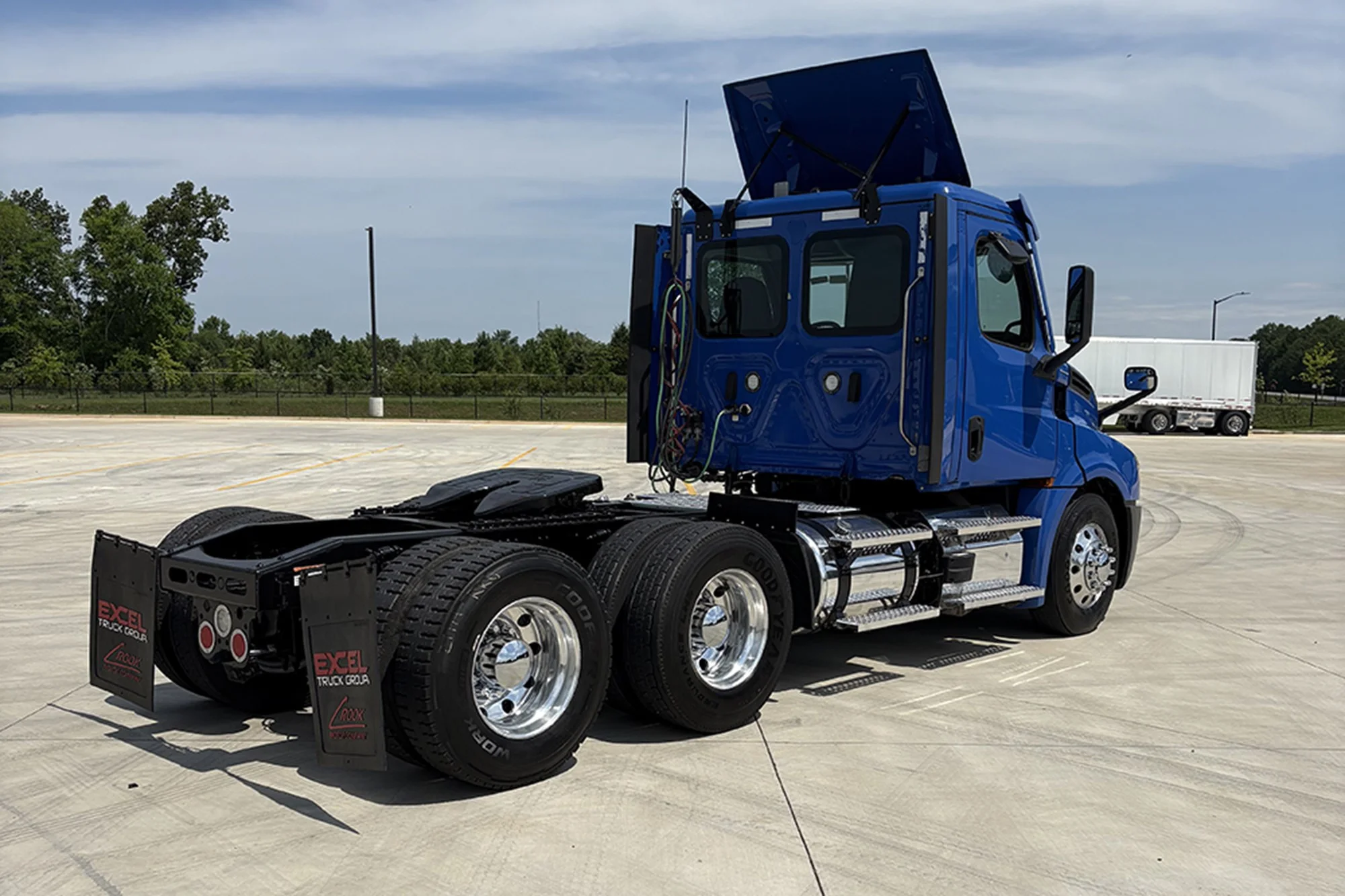 2022 Freightliner Cascadia in Charlotte, NC — photo 5