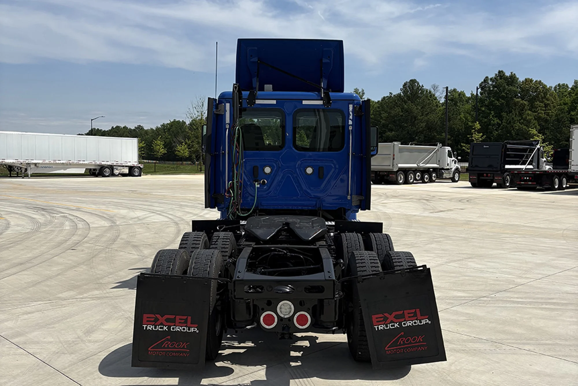 2022 Freightliner Cascadia in Charlotte, NC — photo 4