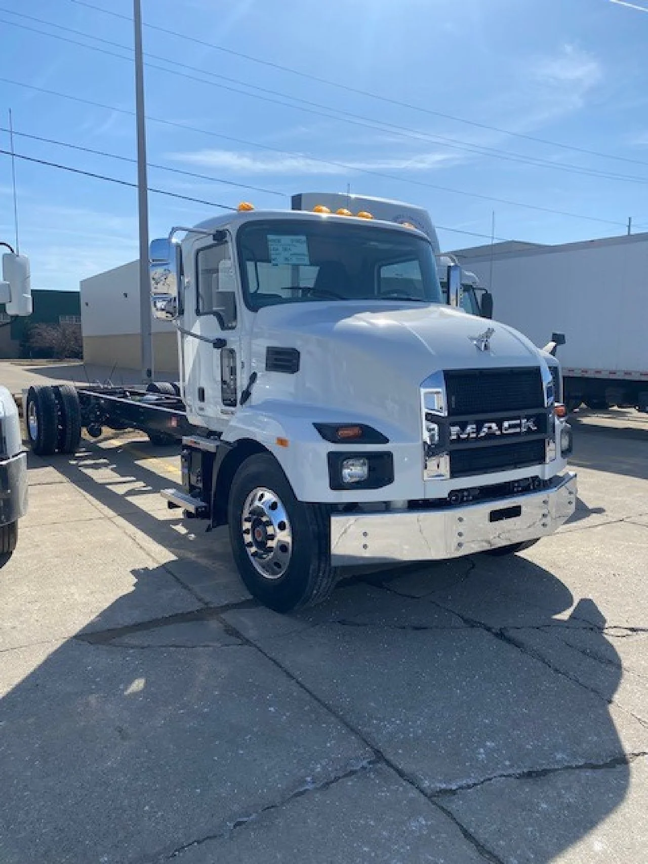 2026 Mack MD in Sterling Heights, MI — photo 3