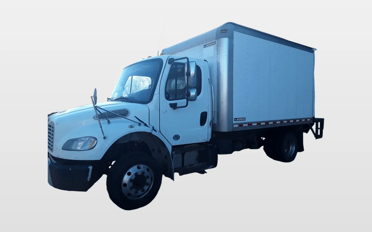 2018 Freightliner M2 106 - image 1