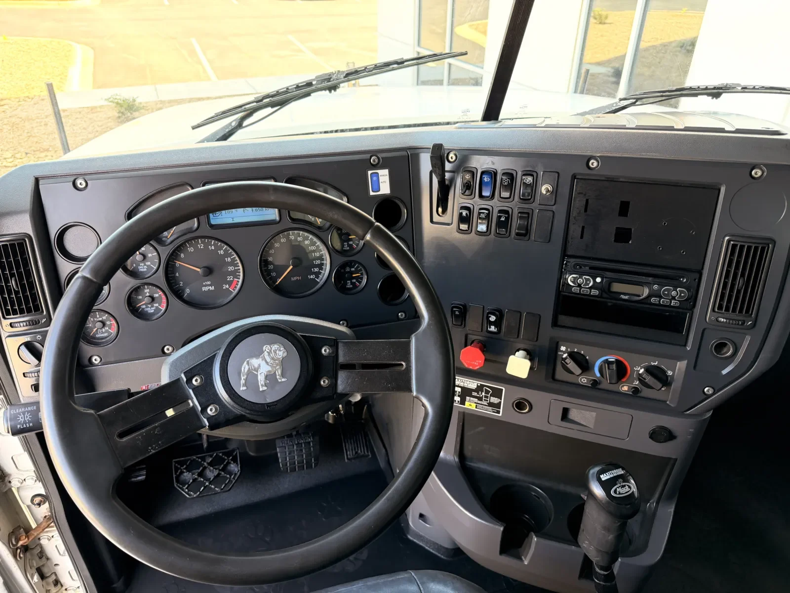 2012 Mack Pinnacle in Greer, SC — photo 17
