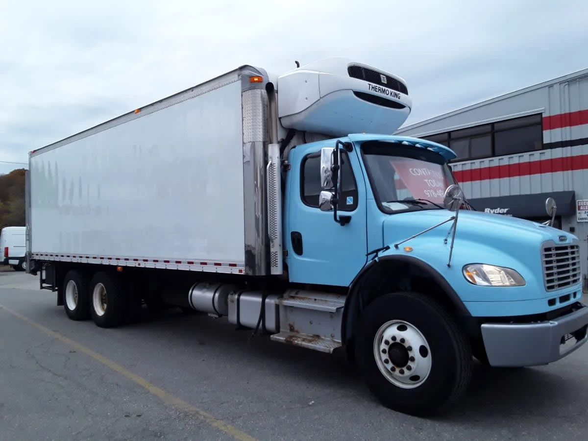 2019 Freightliner M2 106 - image 3