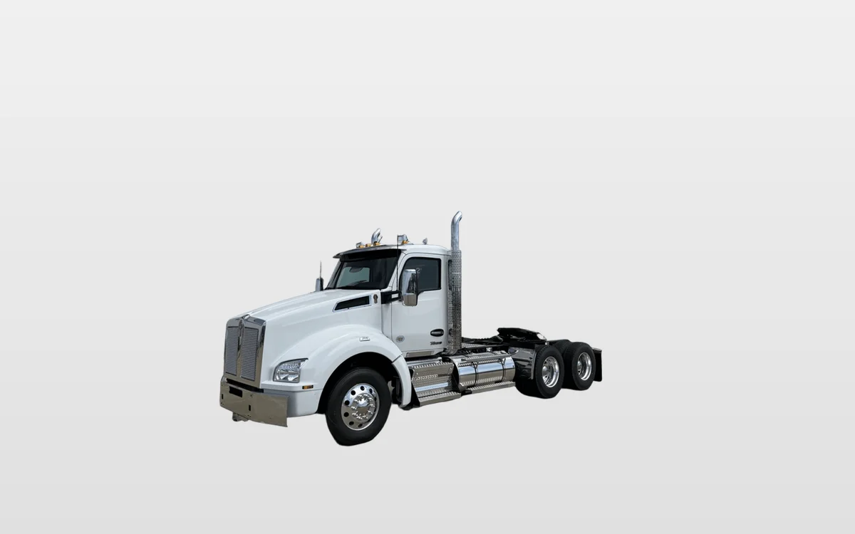 2027 Kenworth T880 - image 1