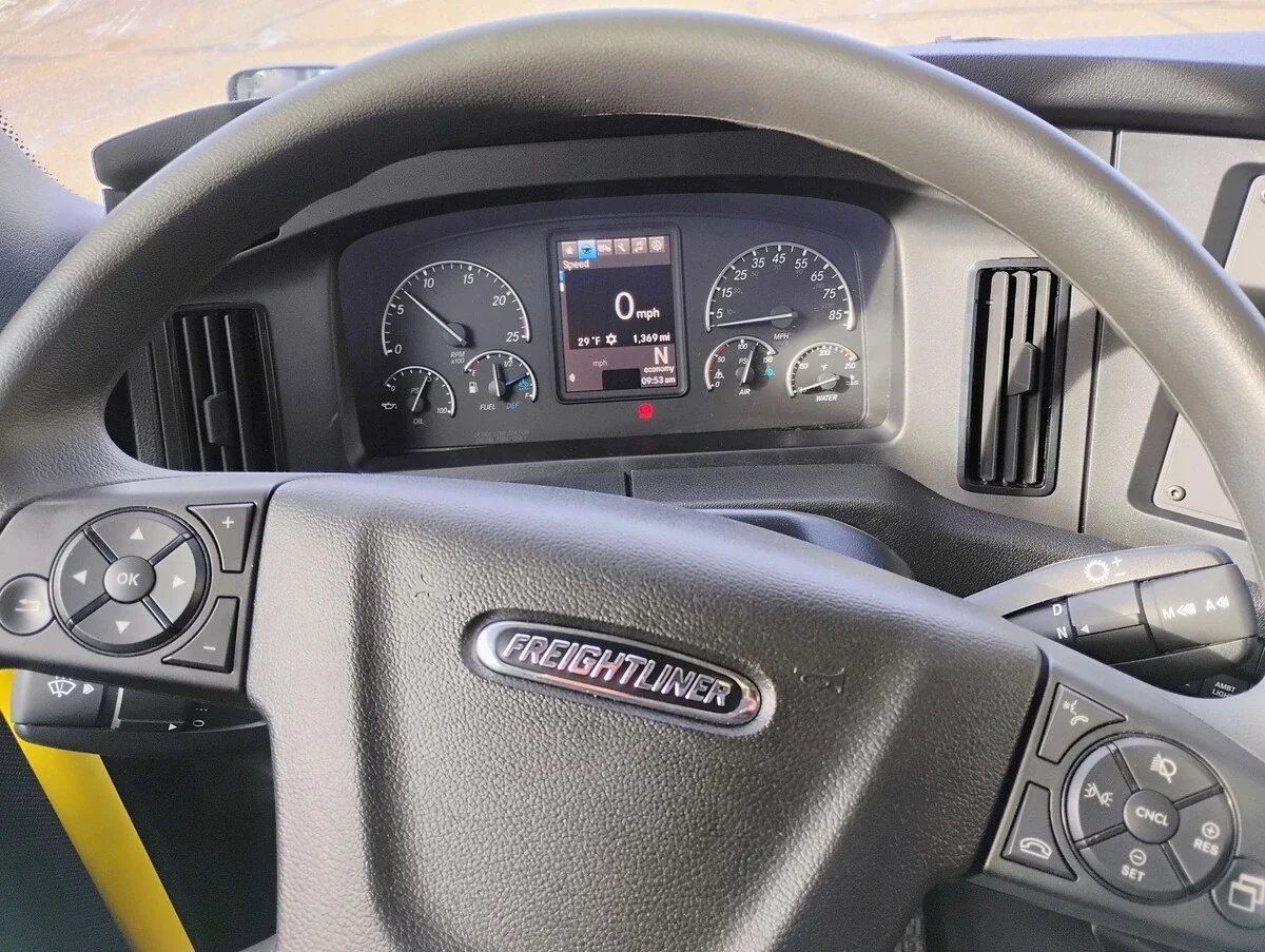 2026 Freightliner Cascadia - image 19