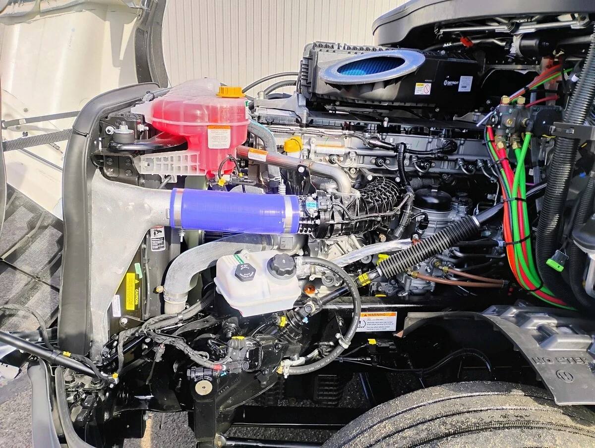 2026 Freightliner Cascadia - image 14