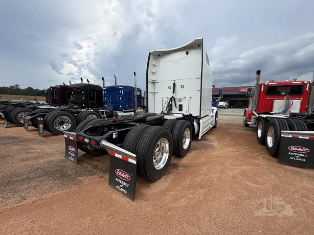 2023 Peterbilt 579 in GA — photo 4