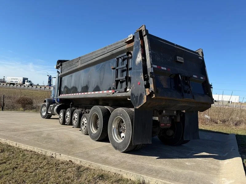 2019 Peterbilt in Cincinnati, OH — photo 4