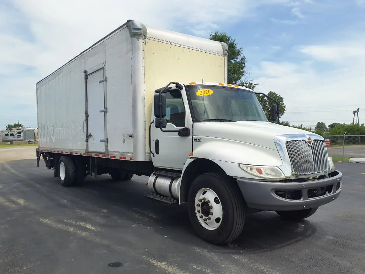 2020 International MV in Clarksville, IN — photo 3