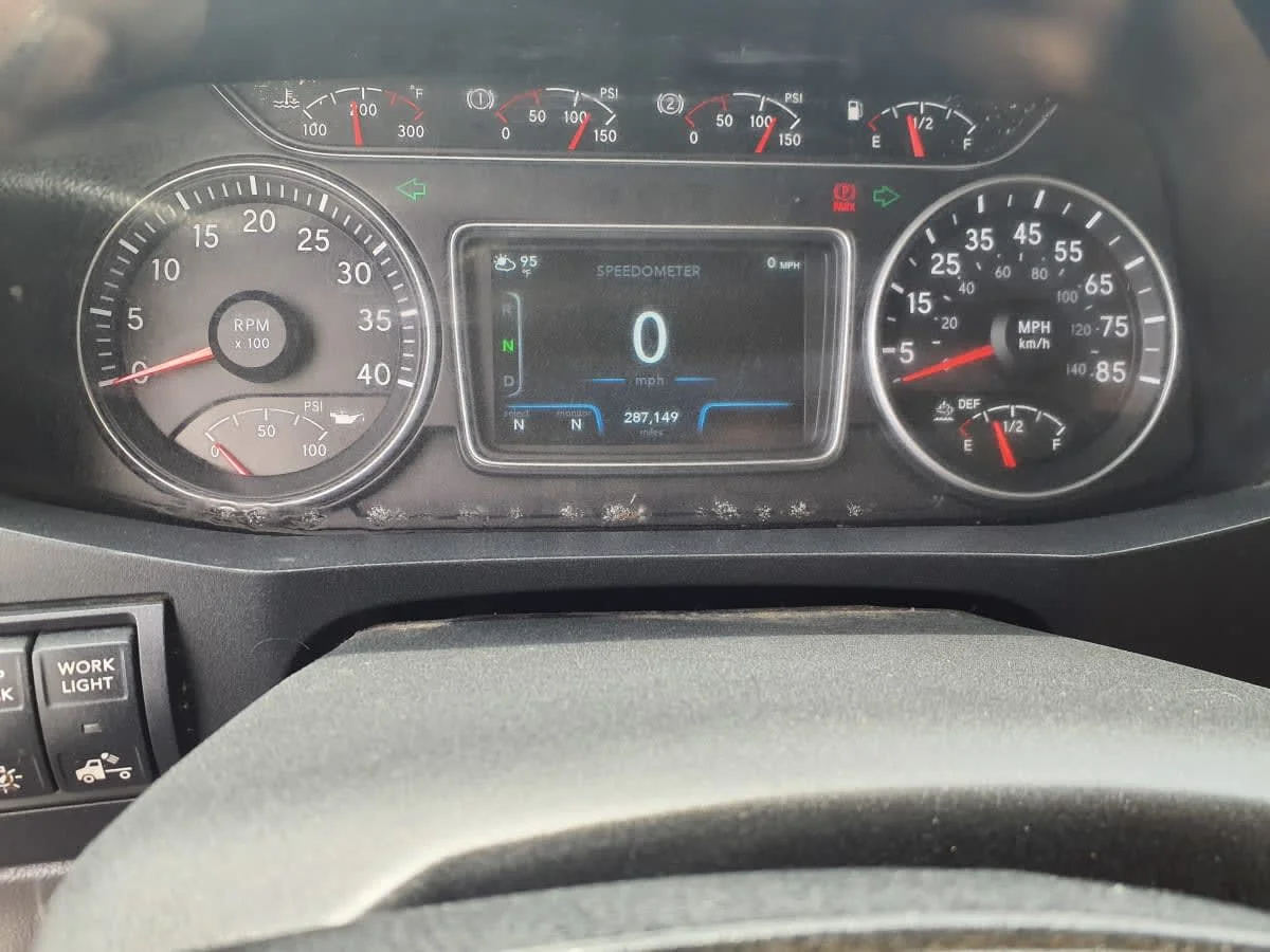 2020 International MV in Clarksville, IN — photo 10
