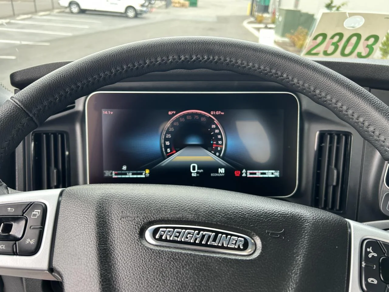 2027 Freightliner in Pacific, WA — photo 9