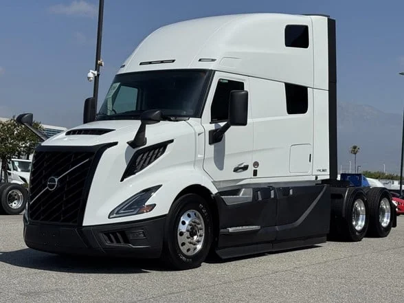 2026 Volvo VNL 860