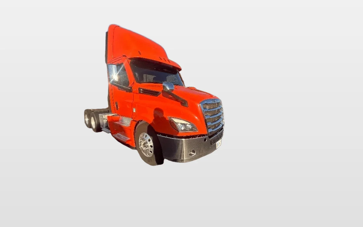 2020 Freightliner - image 1