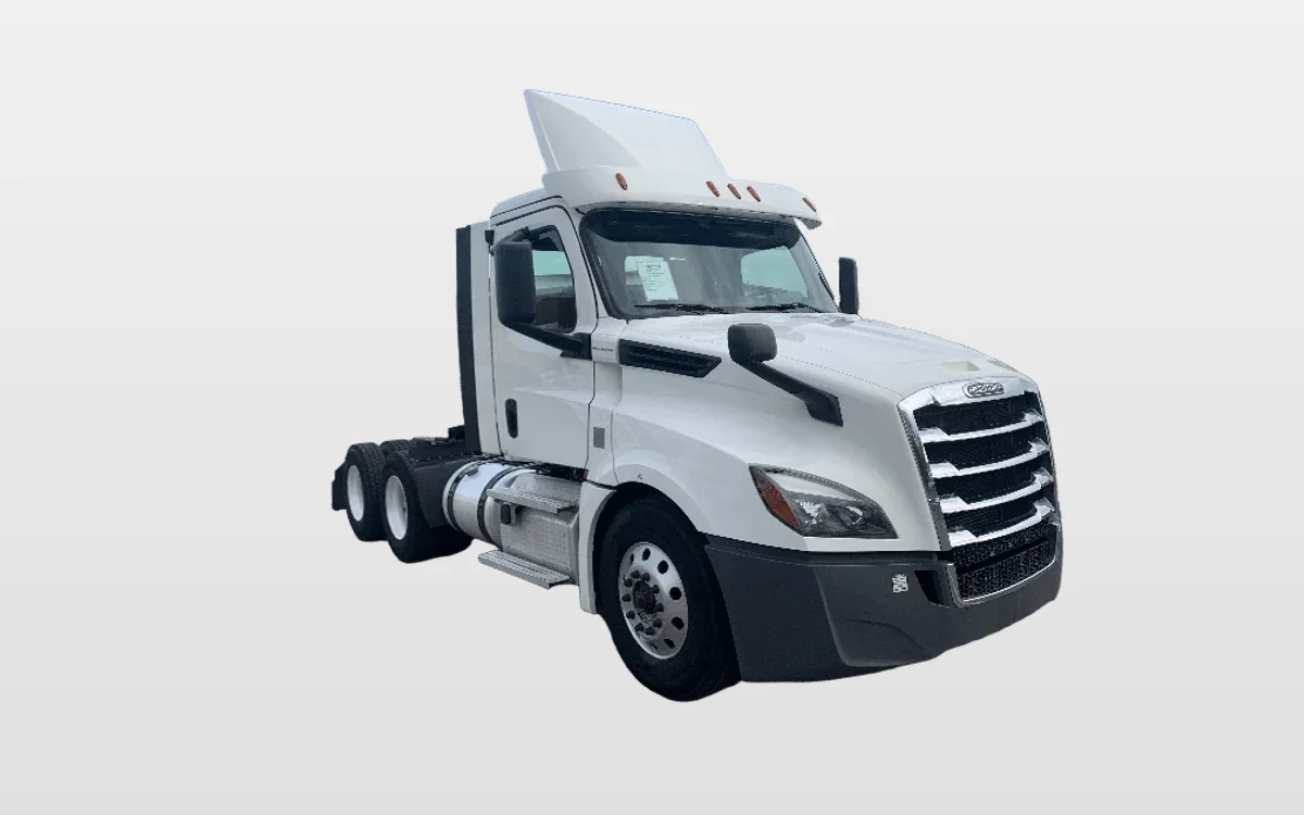 2020 Freightliner - image 1