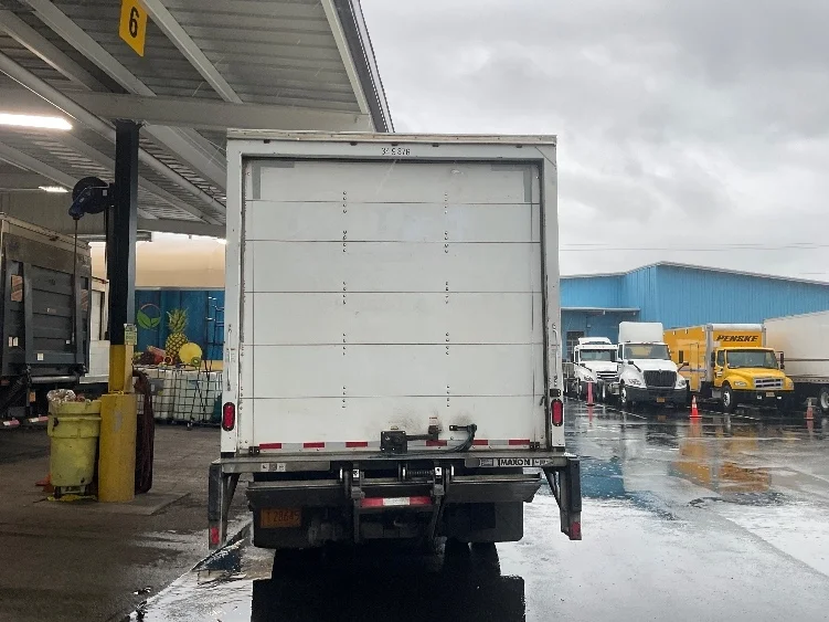 2020 Isuzu NQR in Anaheim, CA — photo 7