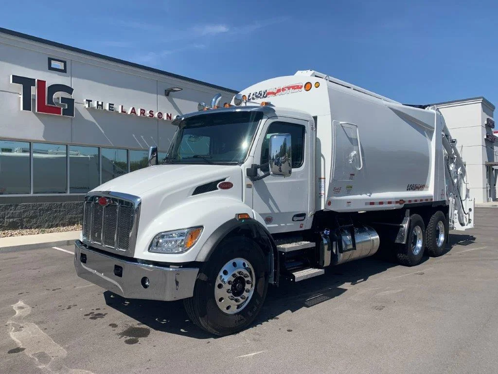 2026 Peterbilt 548 in Louisville, KY