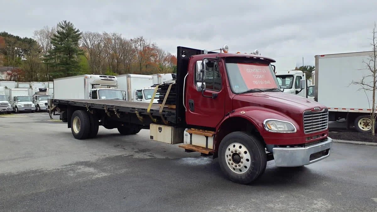 2020 Freightliner M2 106 in Norwood, MA — photo 3