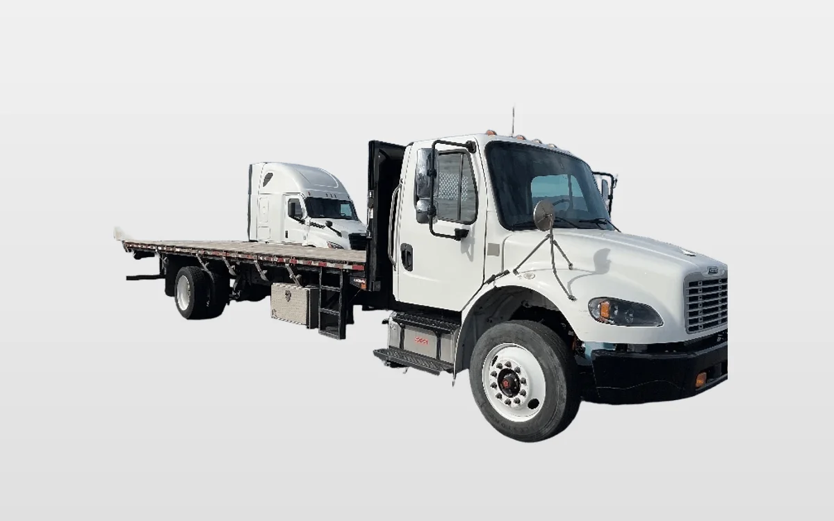 2019 Freightliner M2 106 - image 1