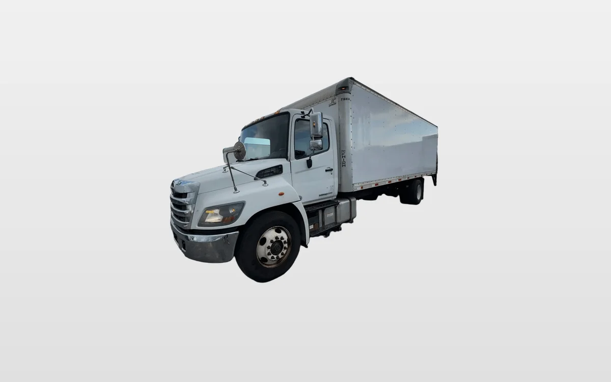 2016 Hino 338 - image 1