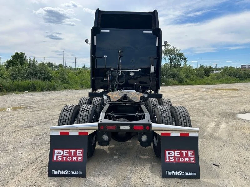 2022 Peterbilt 389 in Richmond, VA — photo 34