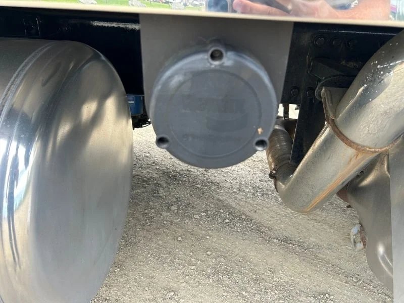 2022 Peterbilt 389 in Richmond, VA — photo 38