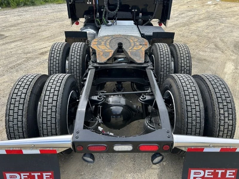 2022 Peterbilt 389 in Richmond, VA — photo 35