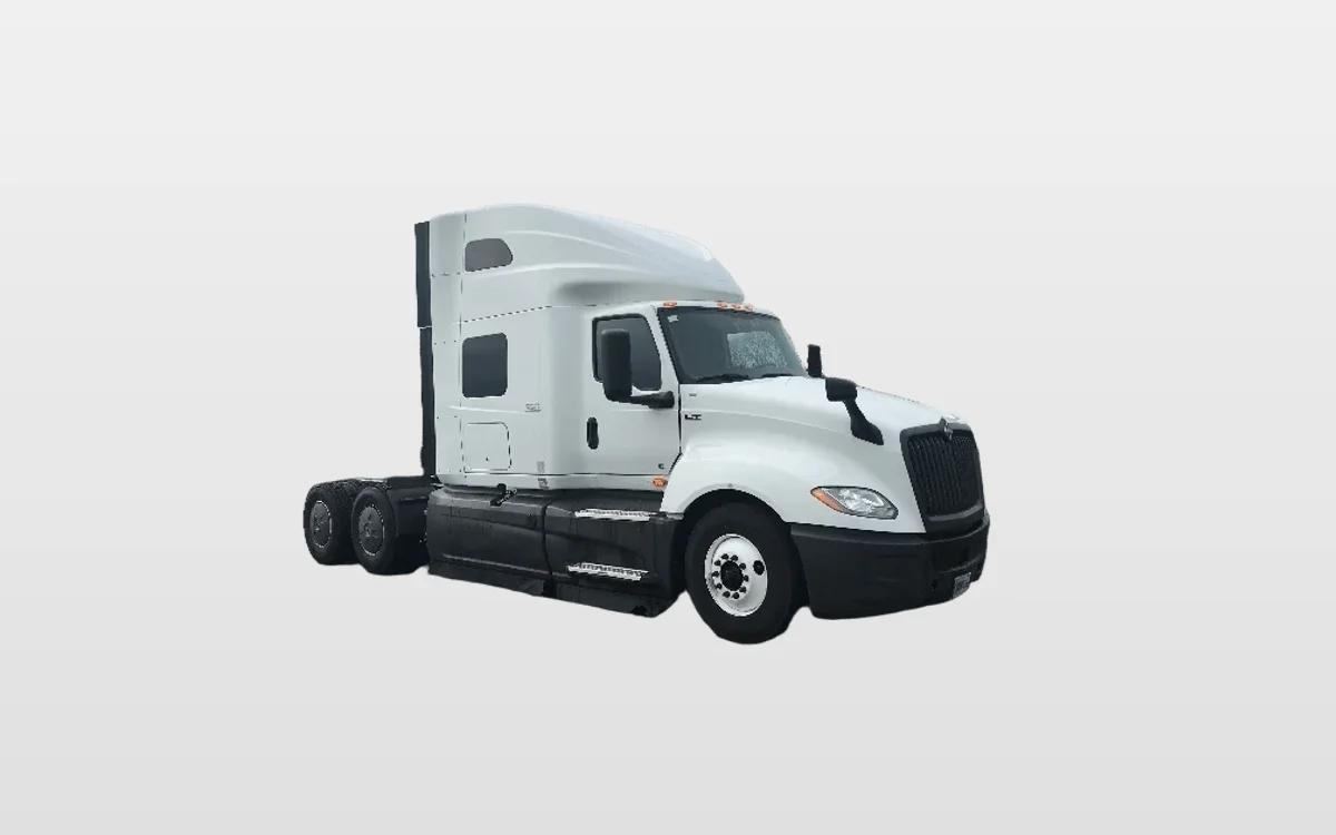 2023 International LT - image 1