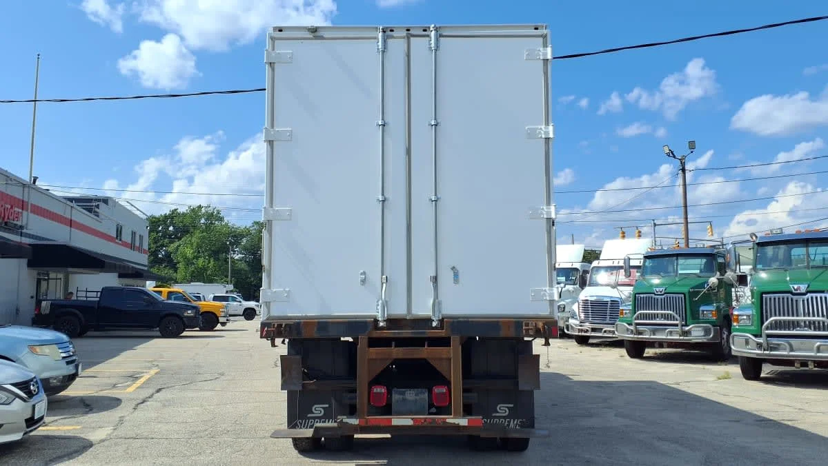 2020 Freightliner M2 106 in Warwick, RI — photo 5