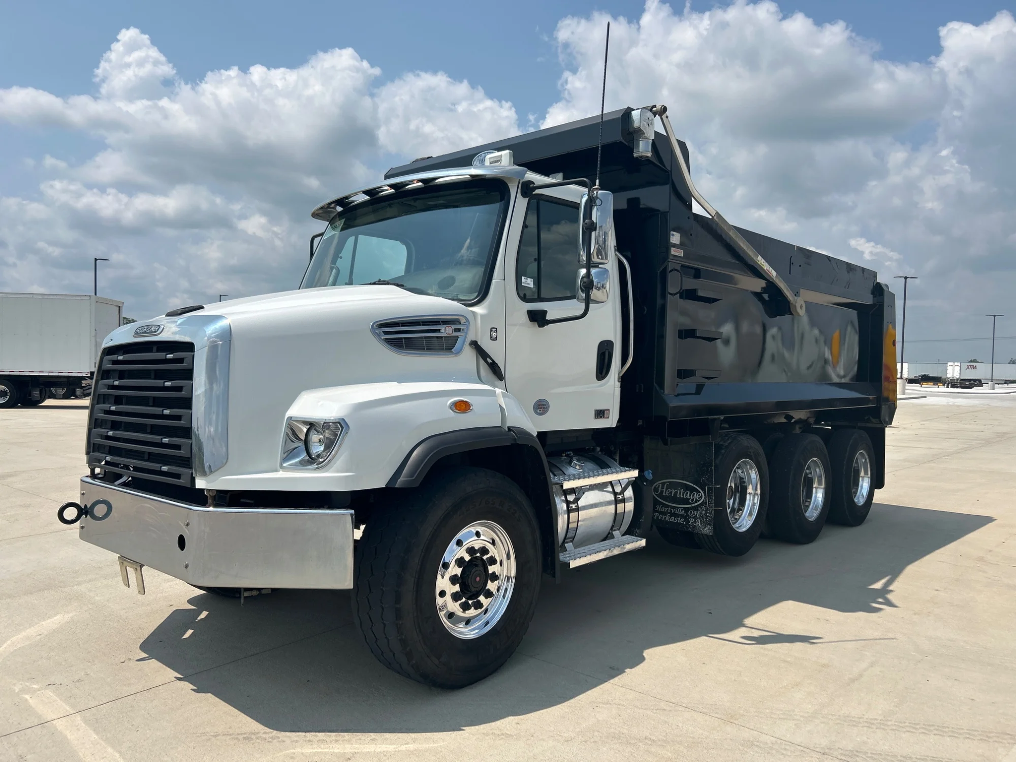 2022 Freightliner 114SD
