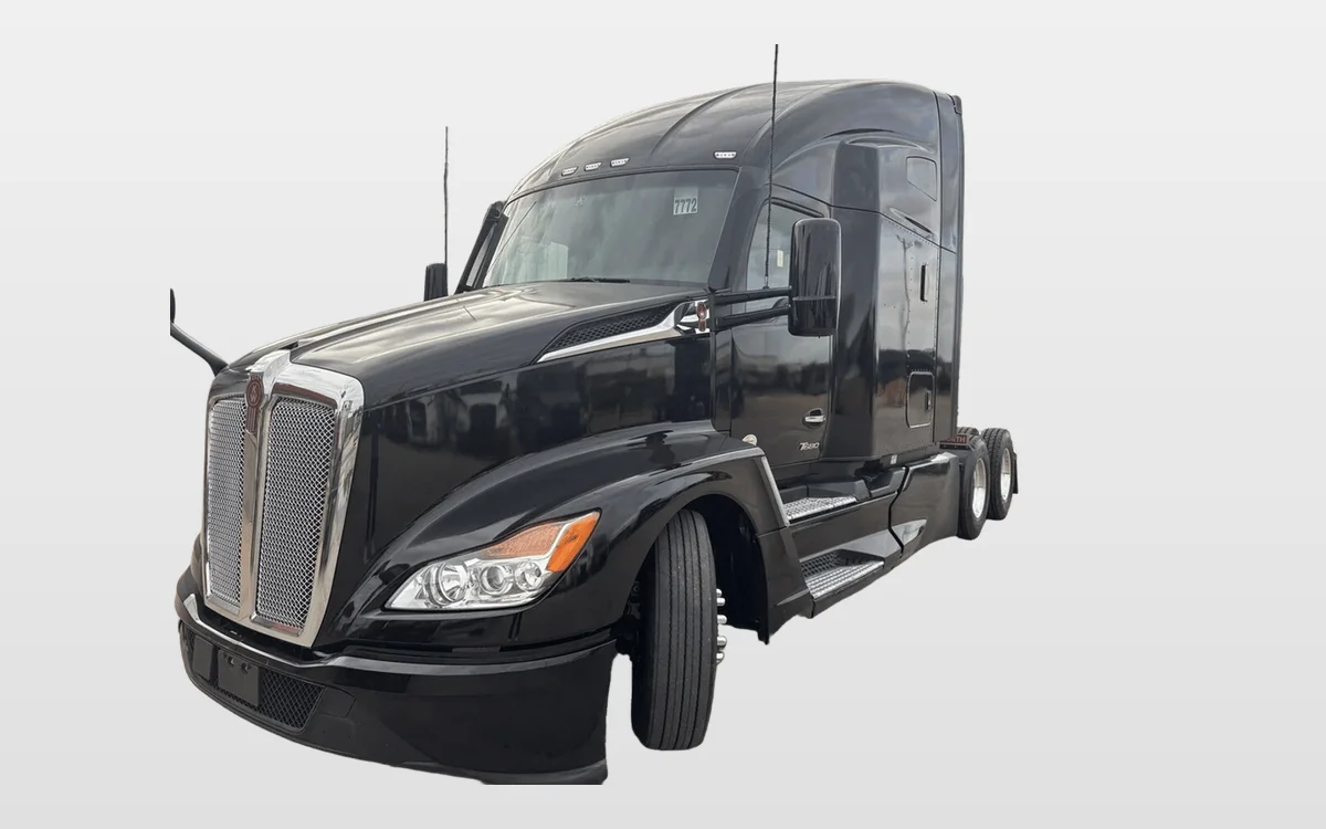 2023 Kenworth T680 - image 1