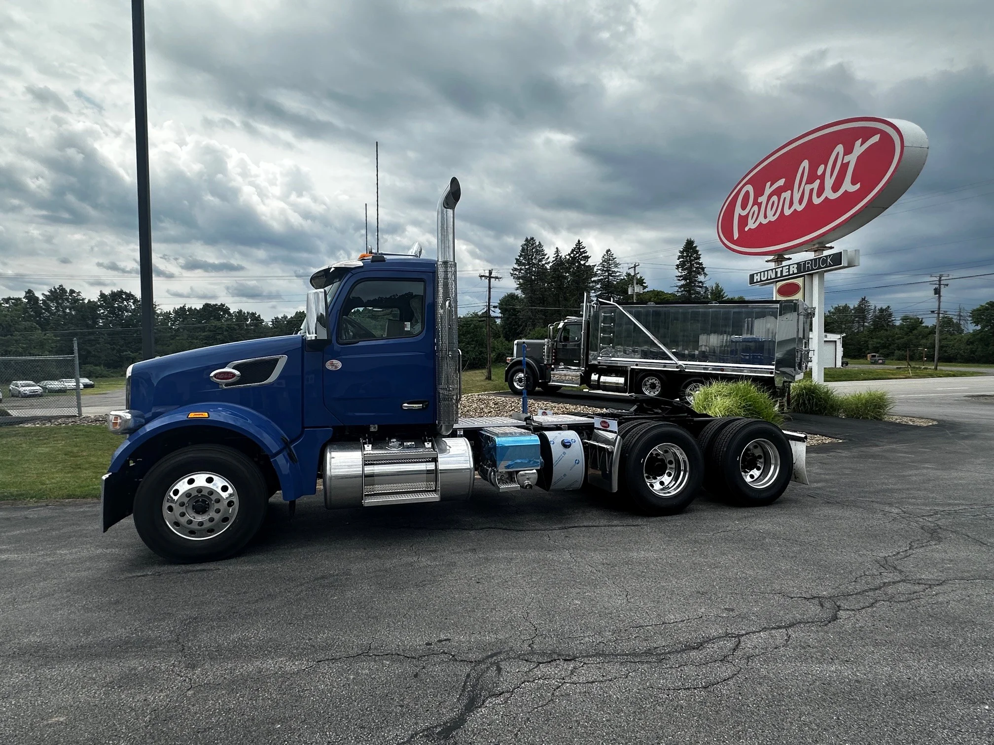 2027 Peterbilt 567 in Butler, PA — photo 13