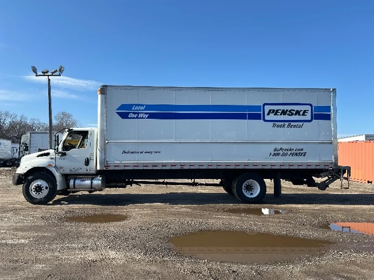 2021 International MV in Lawrence, MA — photo 4