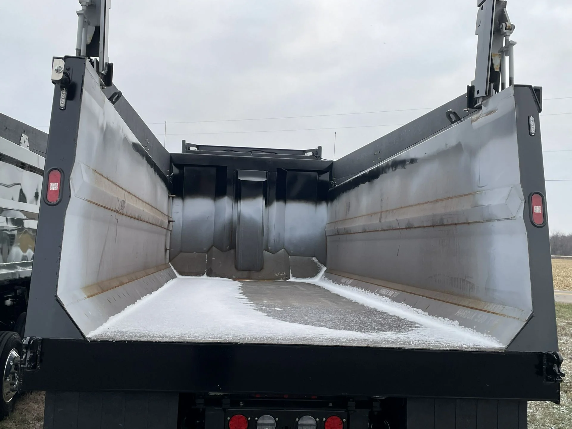 2026 Mack Granite - image 6