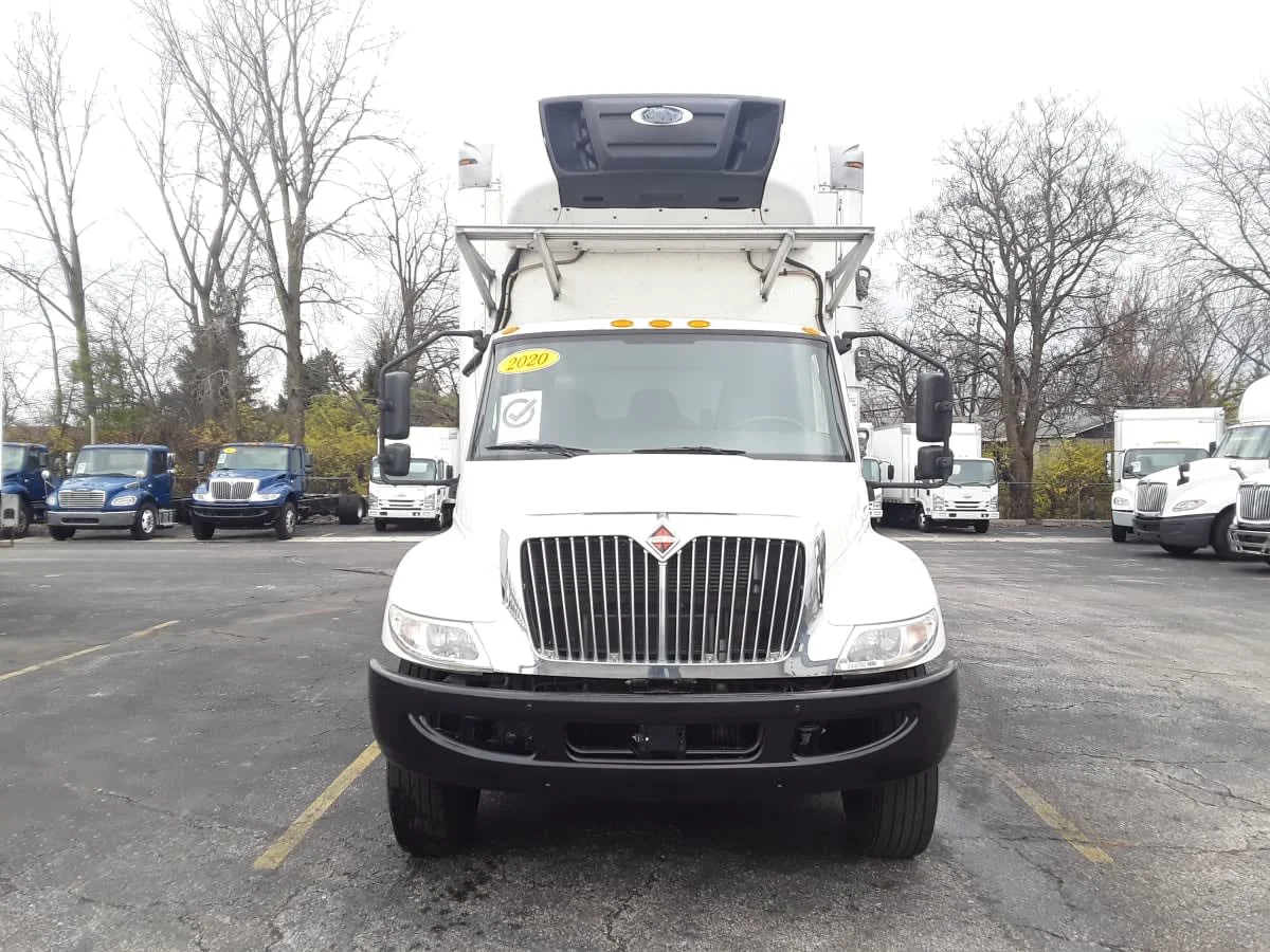 2020 International MV - image 2