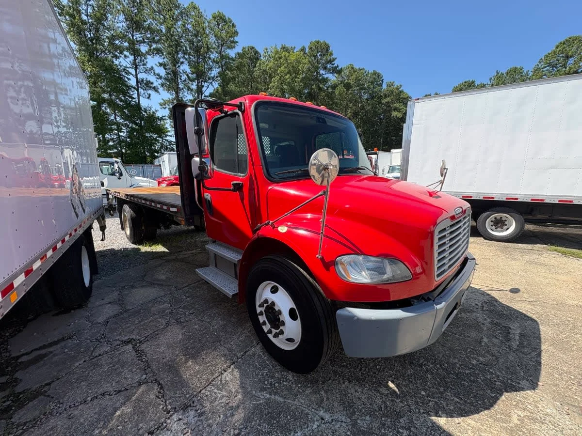 2019 Freightliner M2 106 in Ashland, VA — photo 3