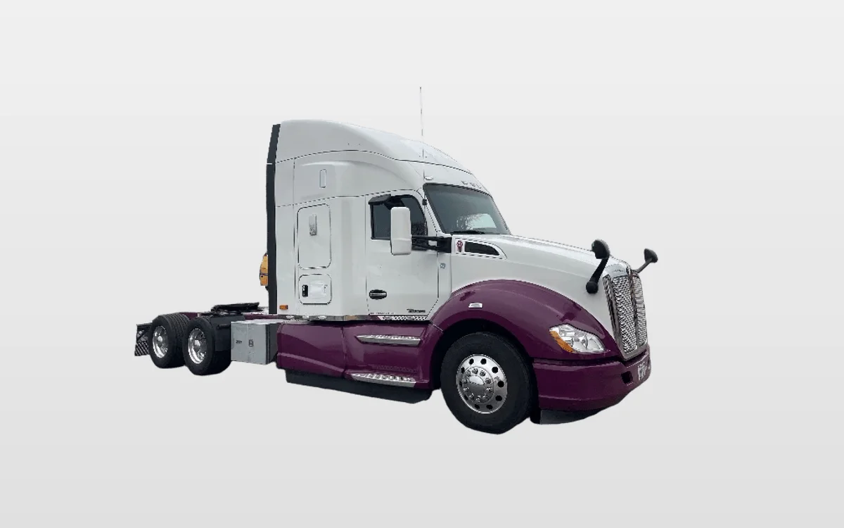 2020 Kenworth T680 - image 1