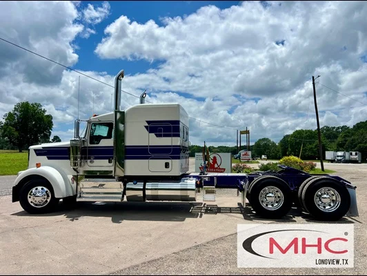 2027 Kenworth W900 in Longview, TX — photo 10
