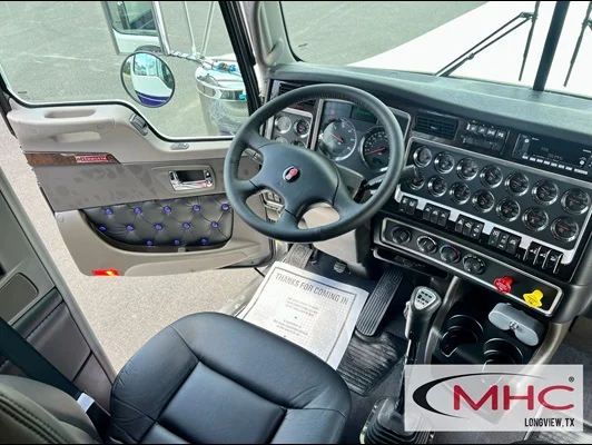 2027 Kenworth W900 in Longview, TX — photo 7