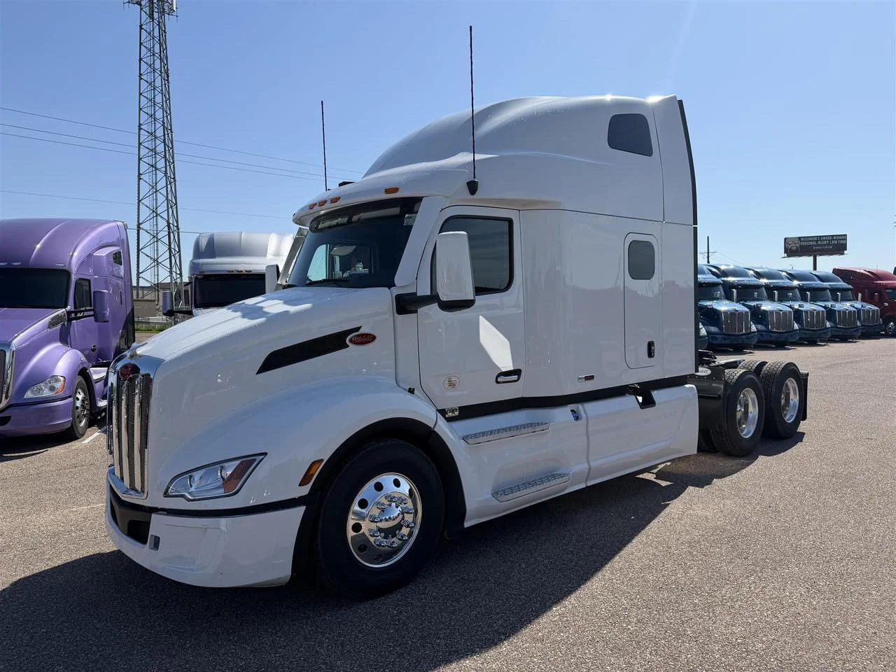 2027 Peterbilt 579 in Eau Claire, WI — photo 12